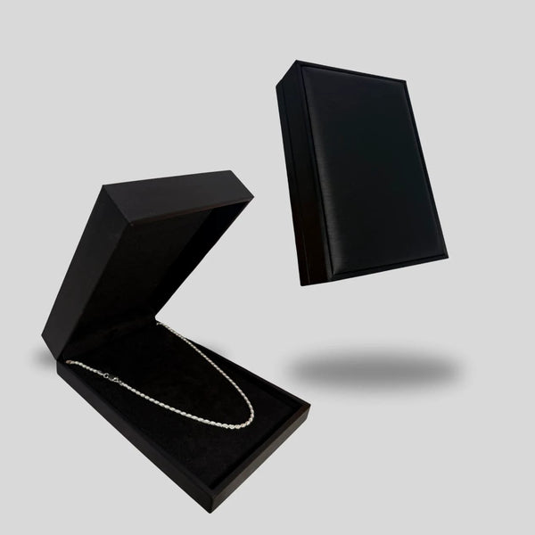 Estojo Premium para Conjunto de Joias em Courino Preto