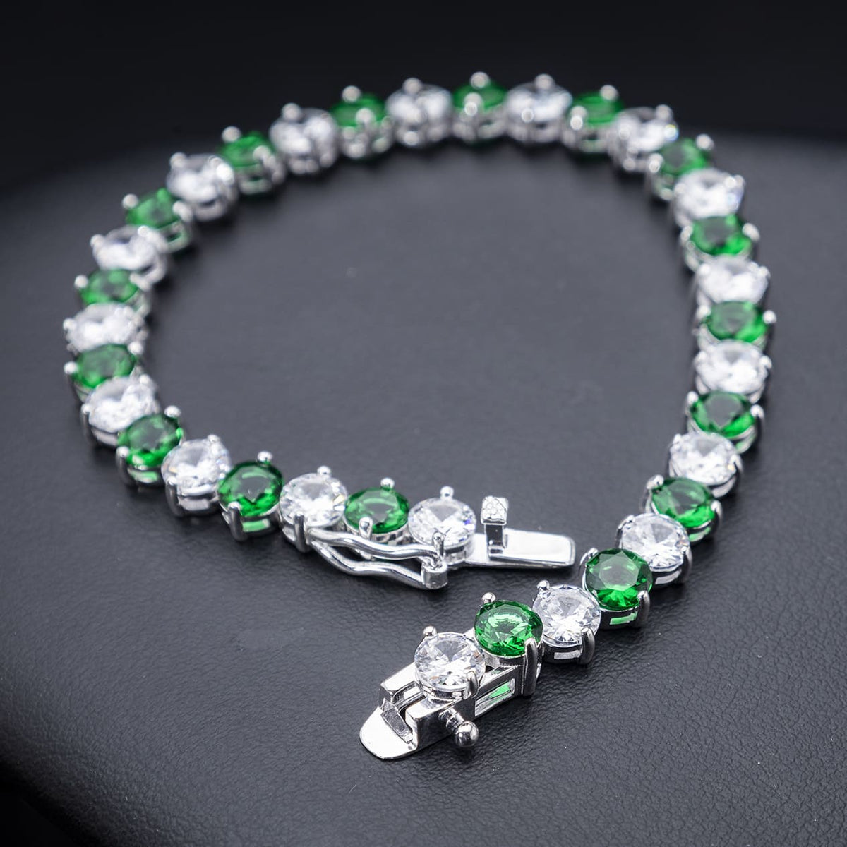 Pulseira Esmerald Crown